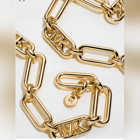 Micheal Kors Necklace Authentic - Picture 1 of 3